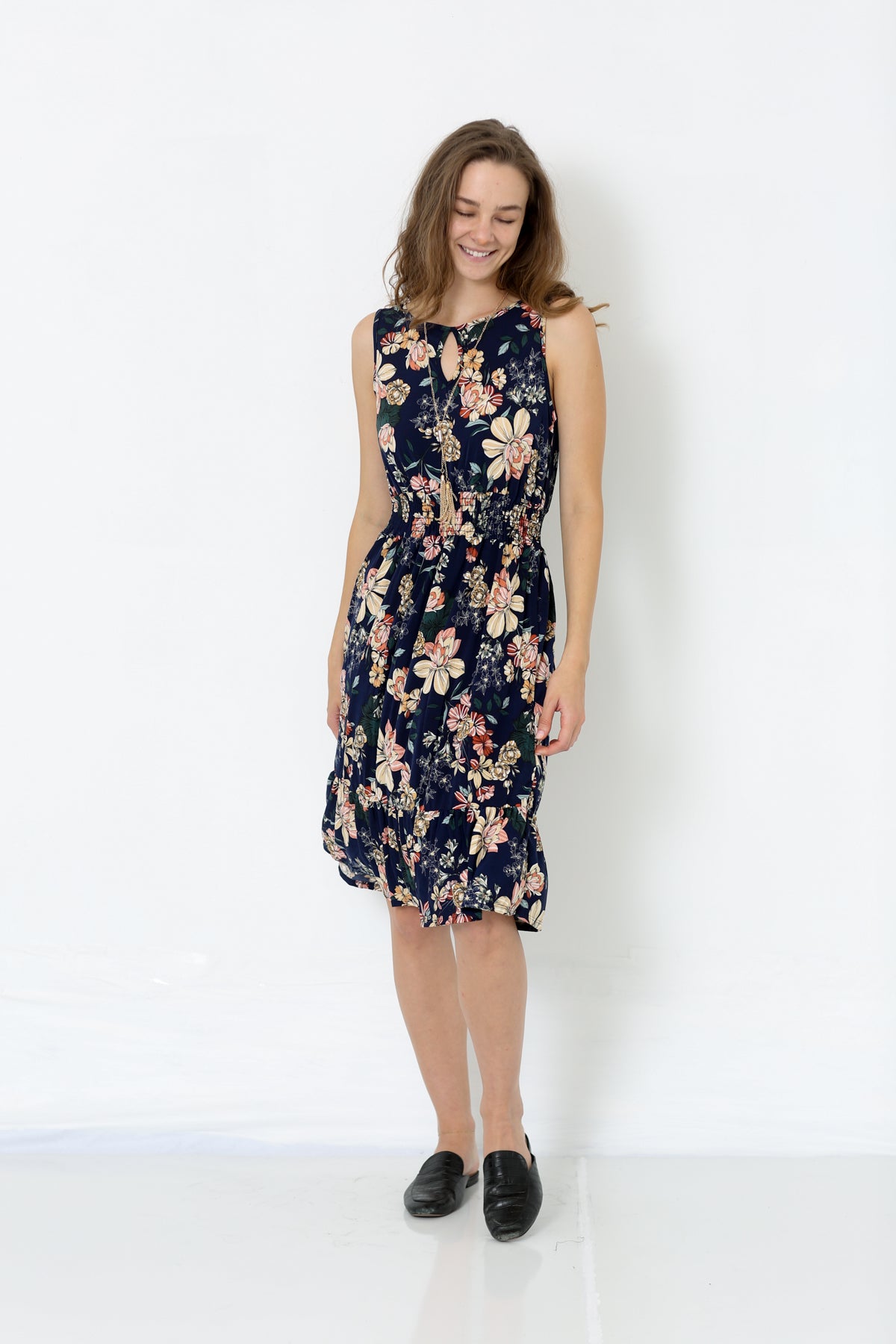 SLEEVLESS KEYHOLE TIER MIDI DRESS - D2581-PE-SL-RM-41-3305569-1
