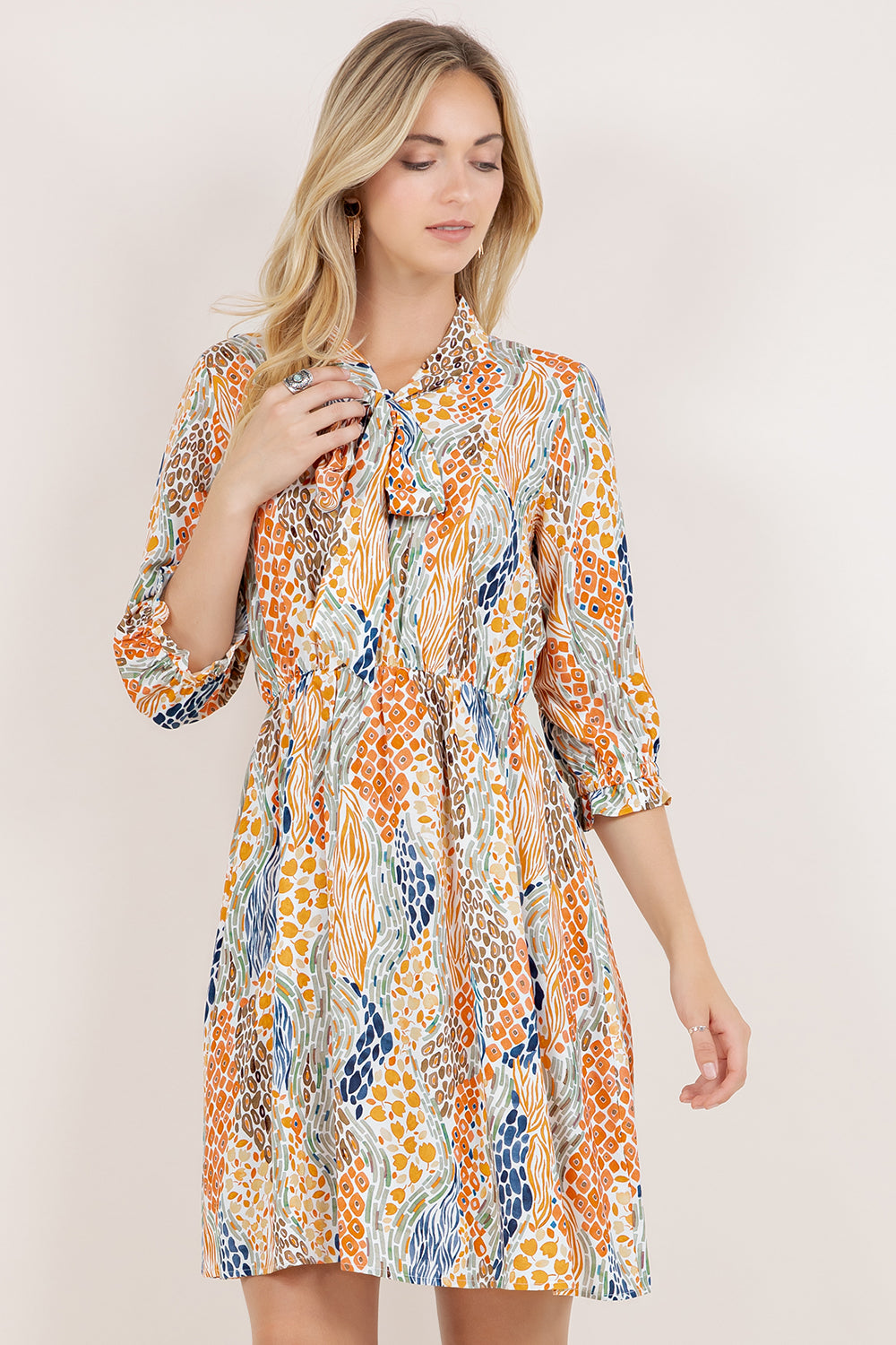 ELBOW SLV TIE NECK ELASTIC WAIST MIDI DRESS / D2655-08751H