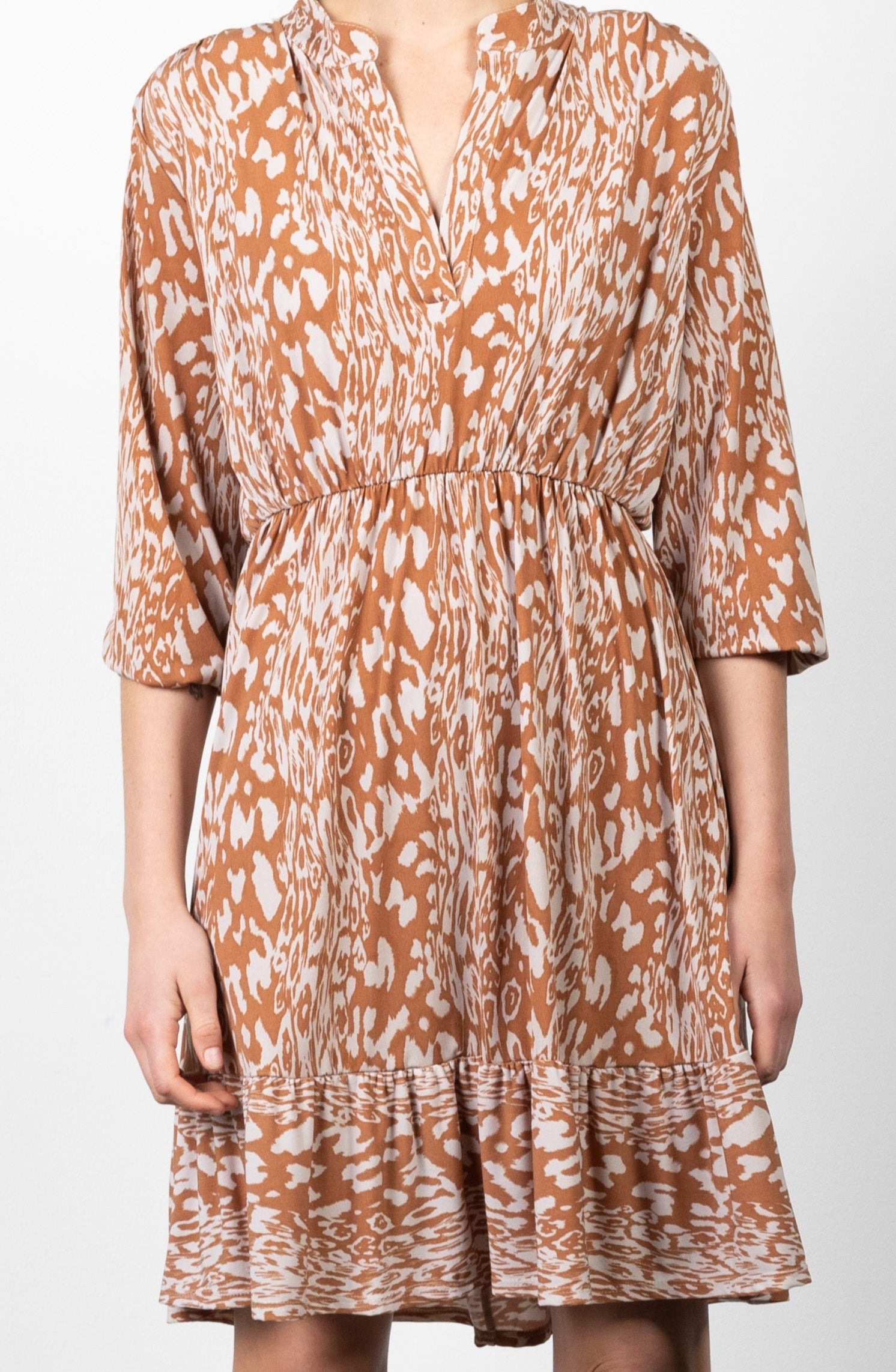3/4 SLEEVE PEASANT DRESS WITH RUFFLE HEM - D3135-96195