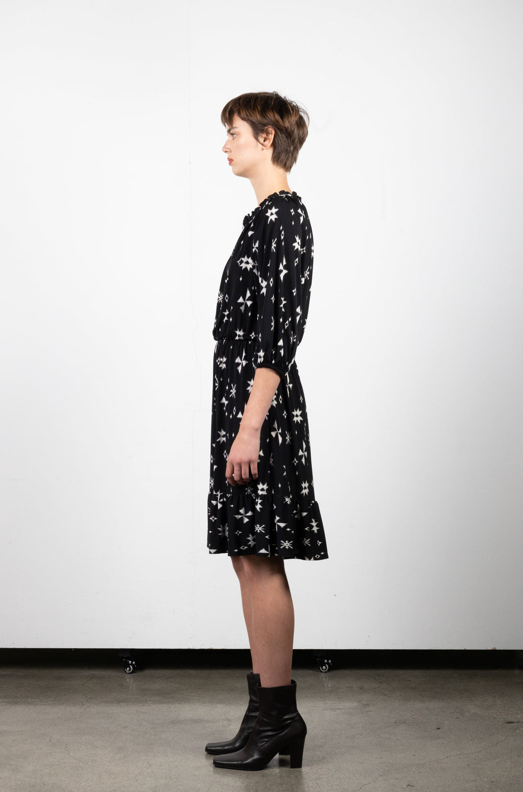 3/4 RAGLAN SLEEVE RUFFLED NOTCH NECKLINE DRESS - D3137-86751-0