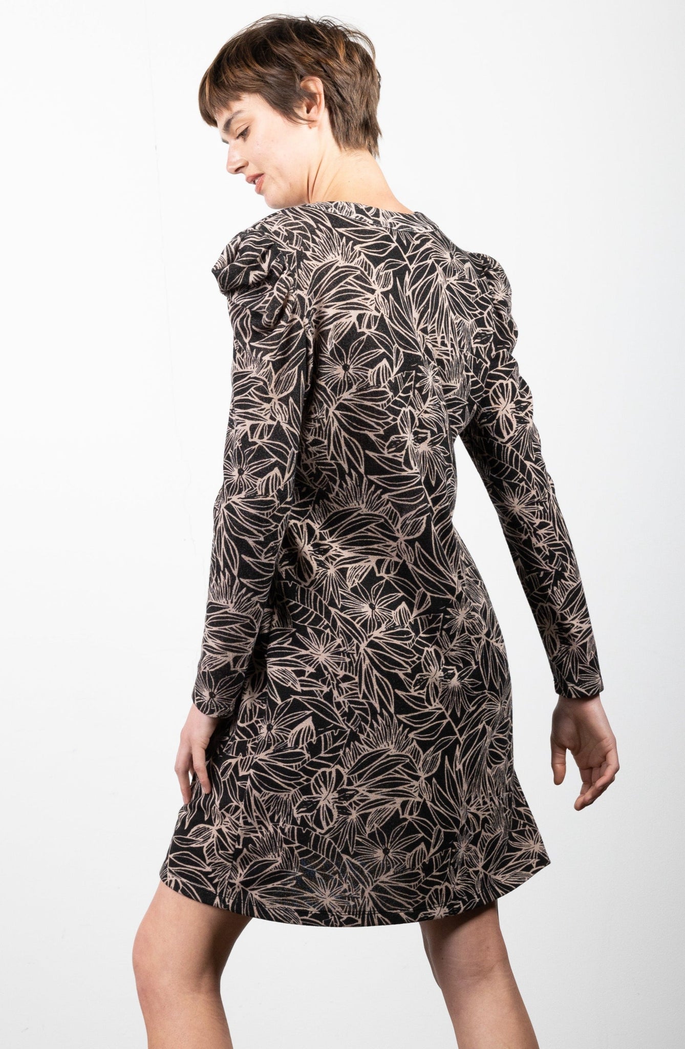 V NECK BUTTON DRESS WITH VOLUME SLEEVE AND DARTS - D3145-A0859