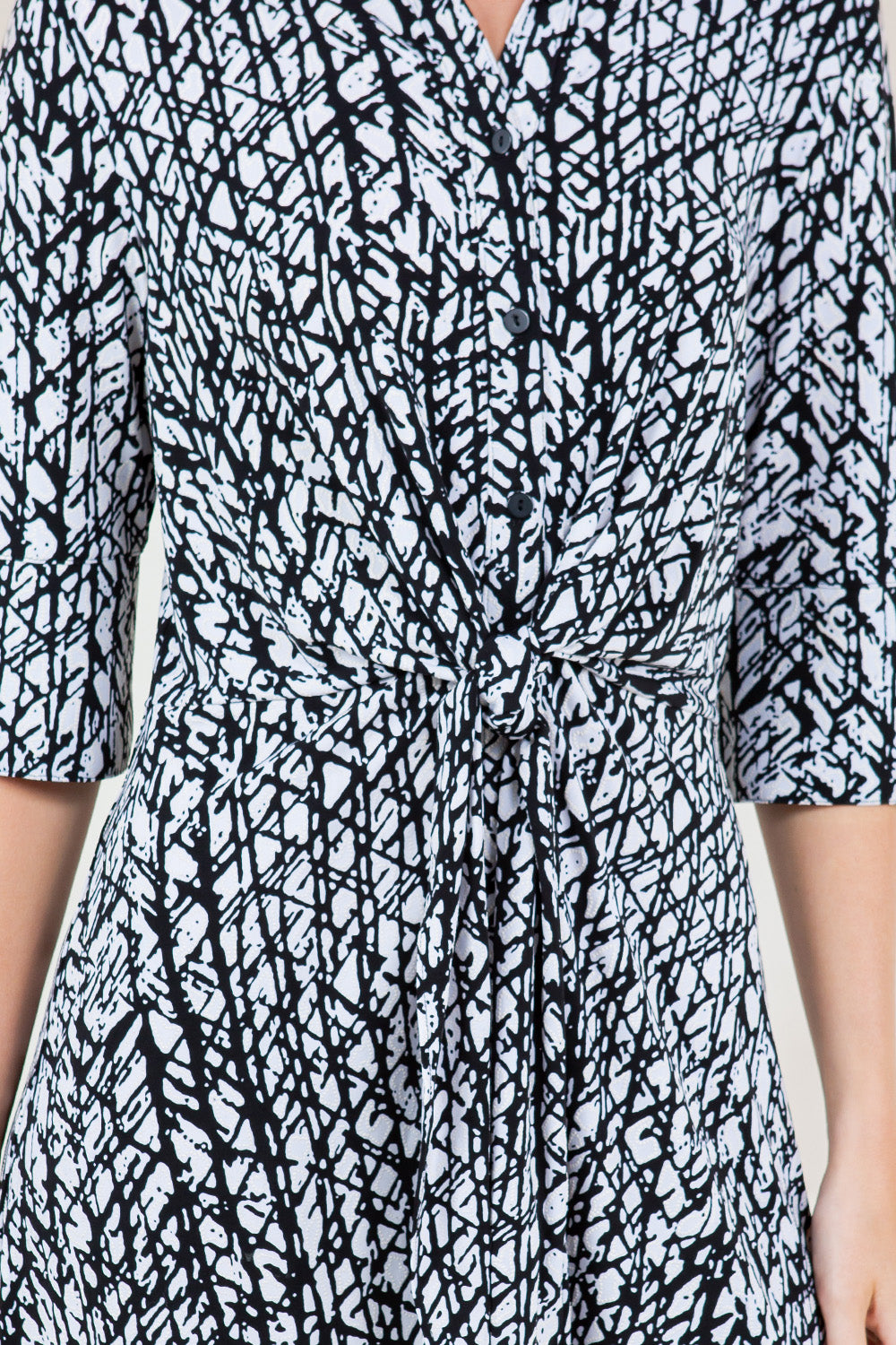 ELBOW SLEEVE COLLARED SHIRT DRESS WITH FRONT TWIST TIE - D3354-1381-PFITY