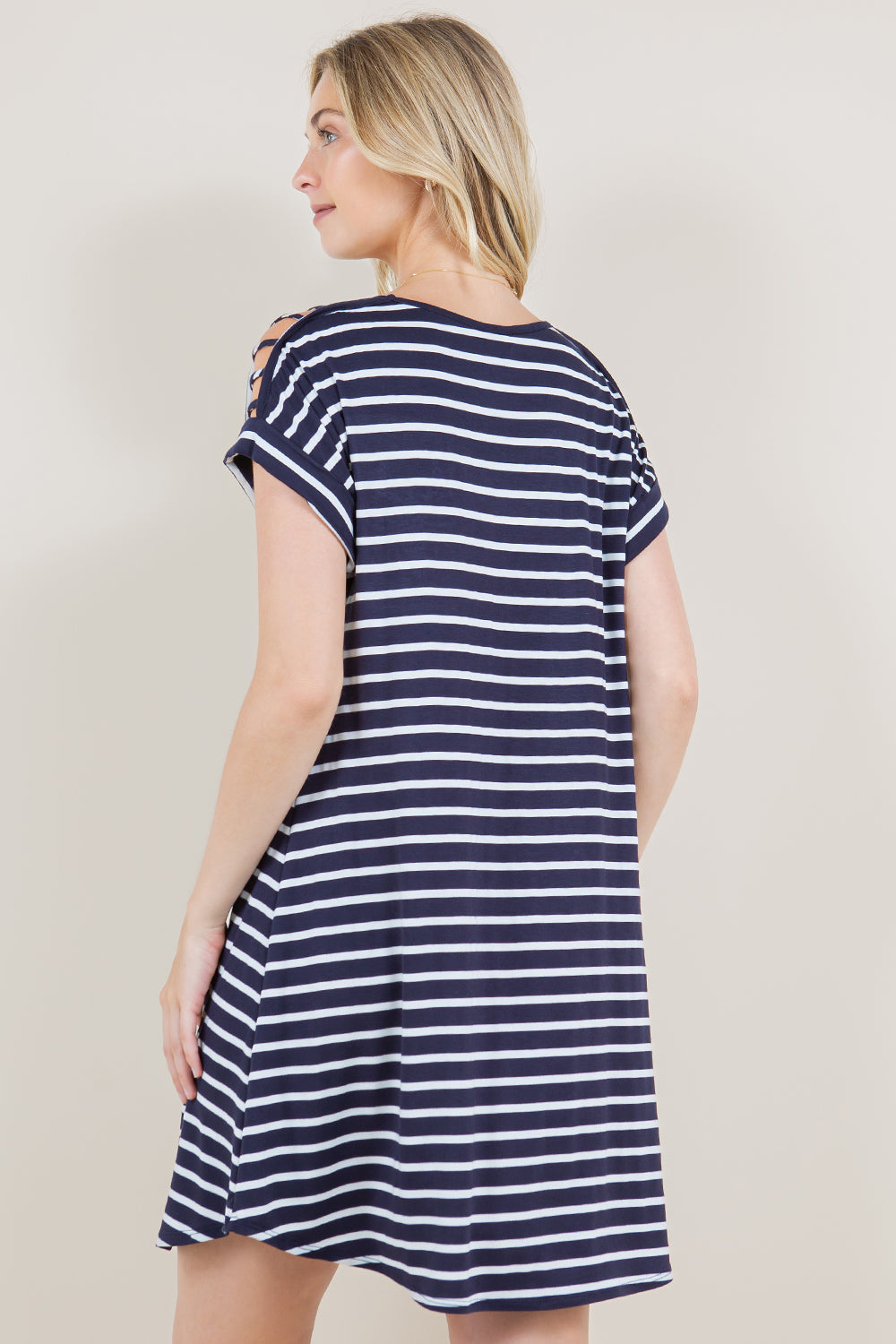 SS LATTICE DOLMAN V NECK SHIRTTAIL HEM DRESS - D3416