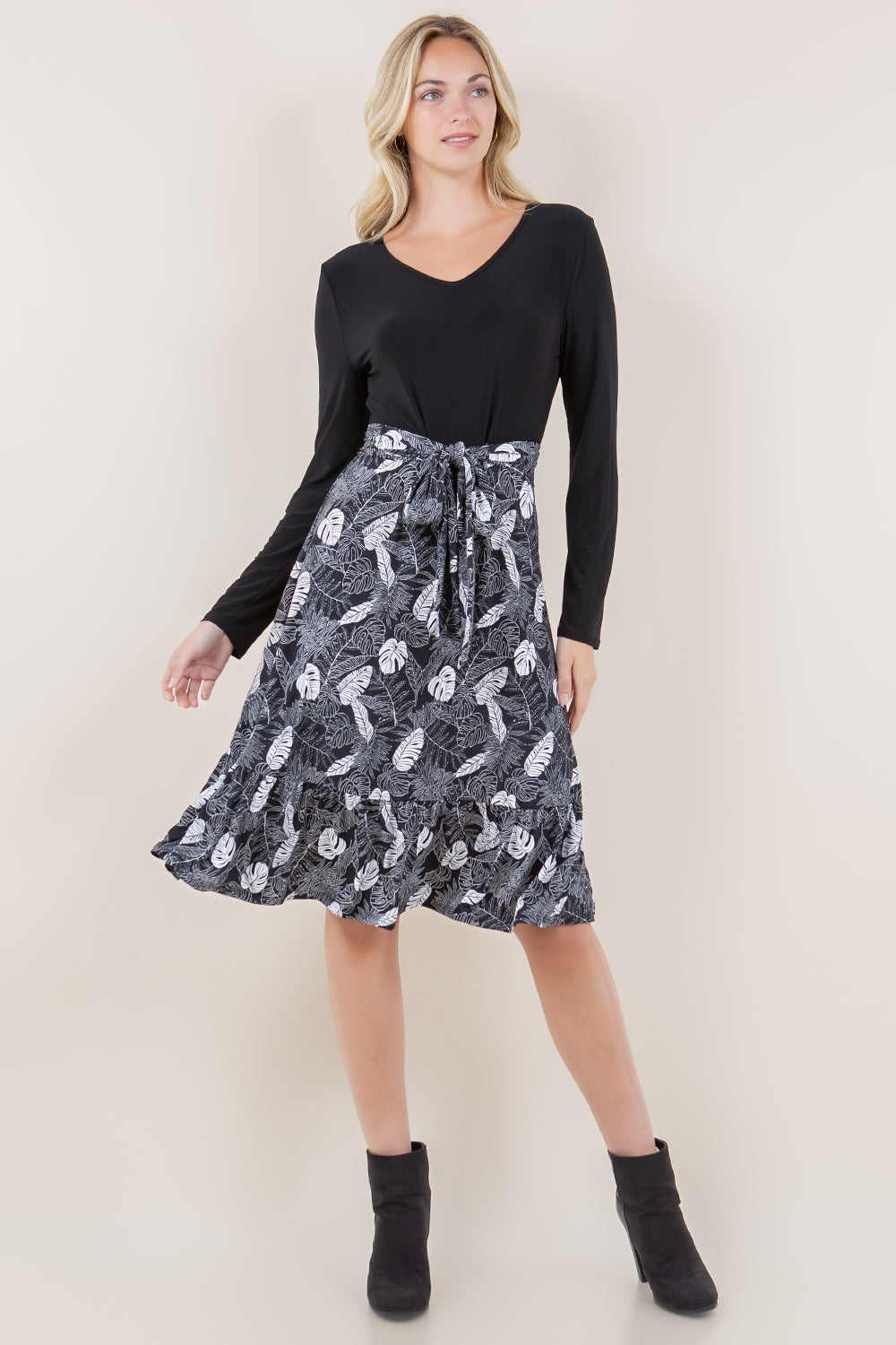 LG SLV V-NK 2FER RUFFLE HEM DRESS - D3541