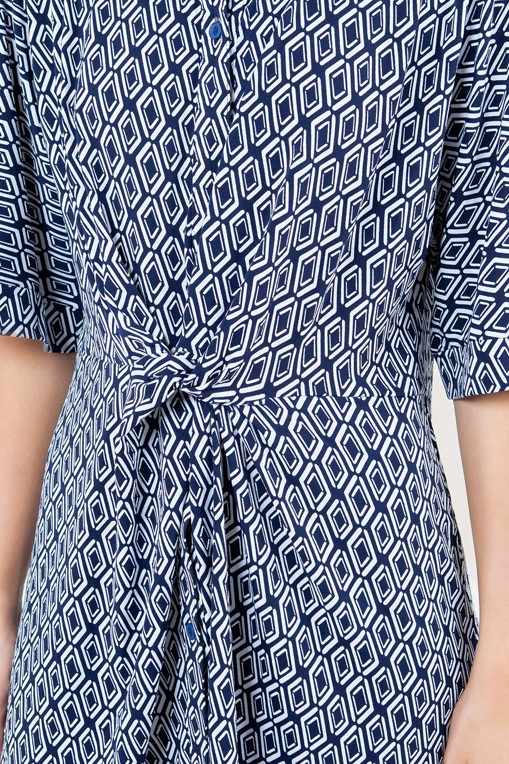 ELBOW SLEEVE TWIST FRONT SHORT DRESS