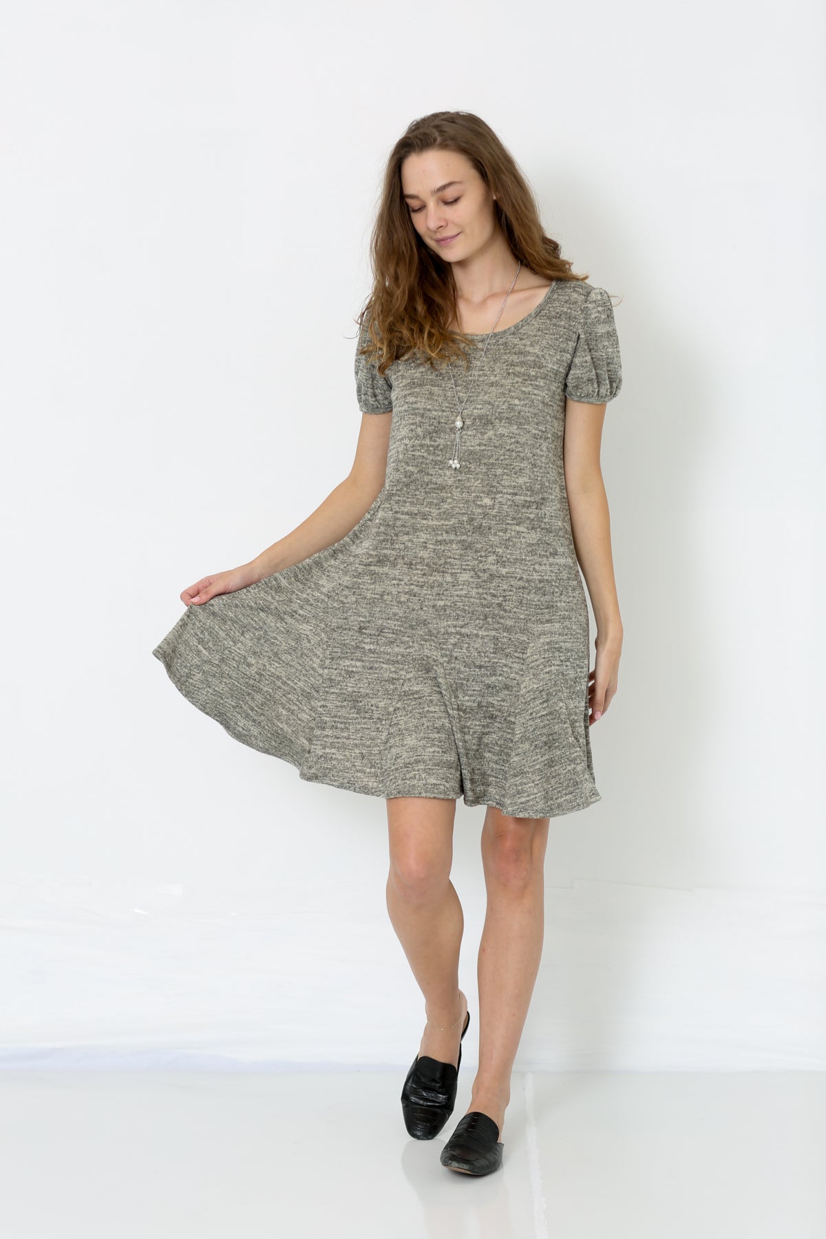 SS PUFF SCOOP NECK GODET DRESS - D9017
