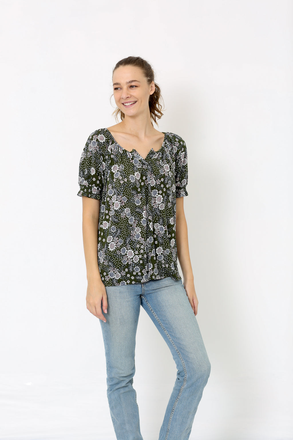 SS V NECK SMOCKED TOP - T10165