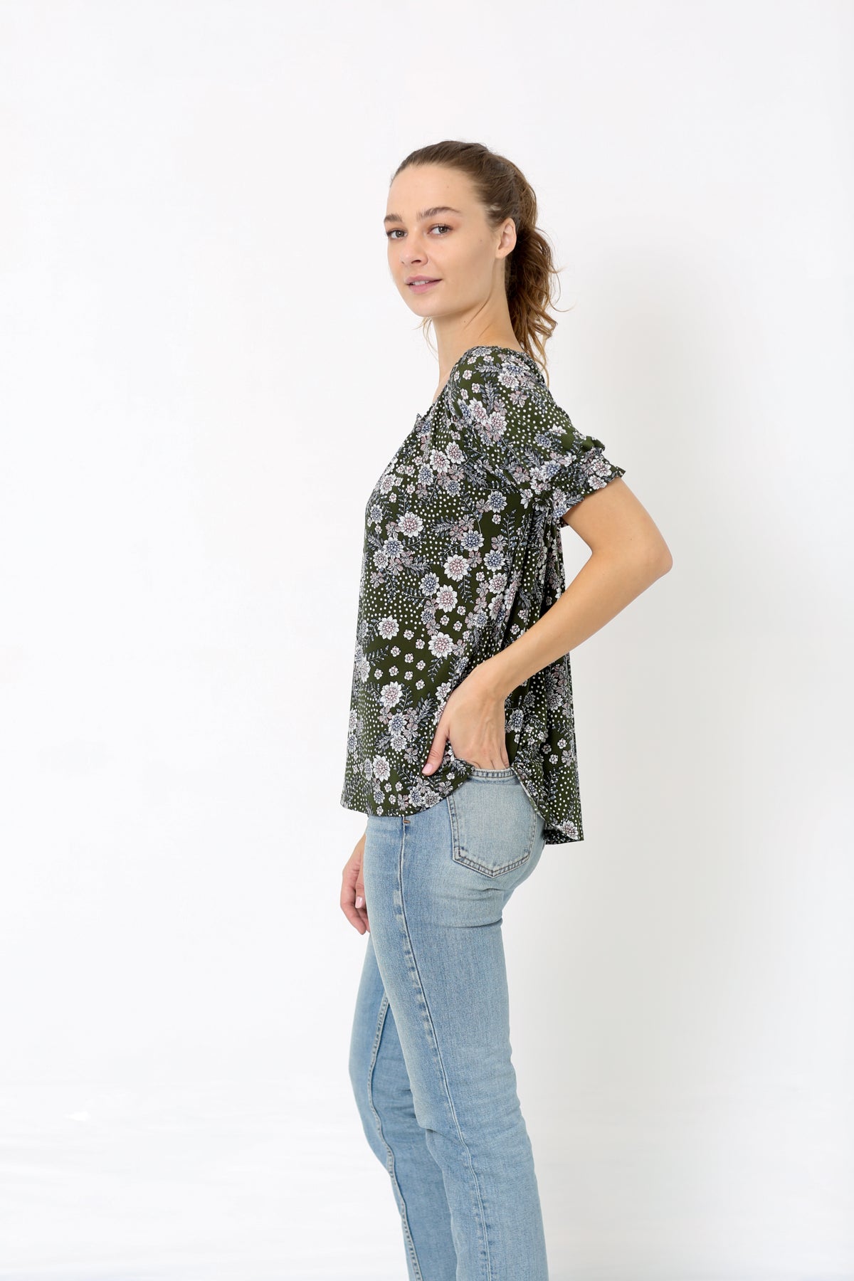 SS V NECK SMOCKED TOP - T10165