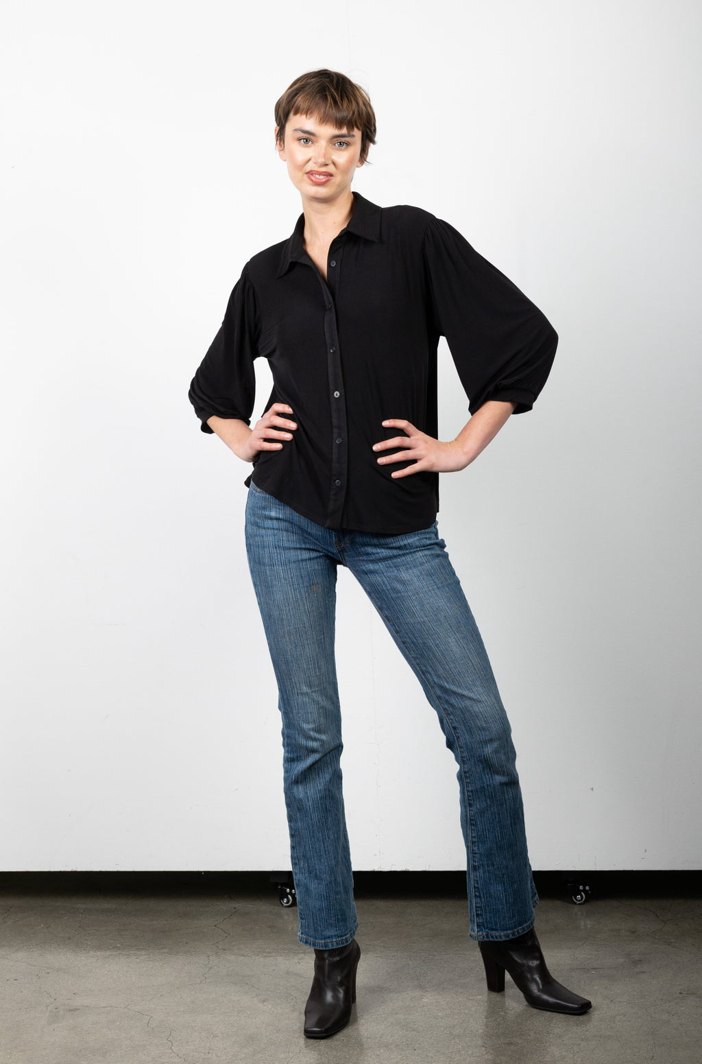 3/4 SLEEVE BUTTON UP SHIRT WITH COLLAR - T11185-ITY BLACK