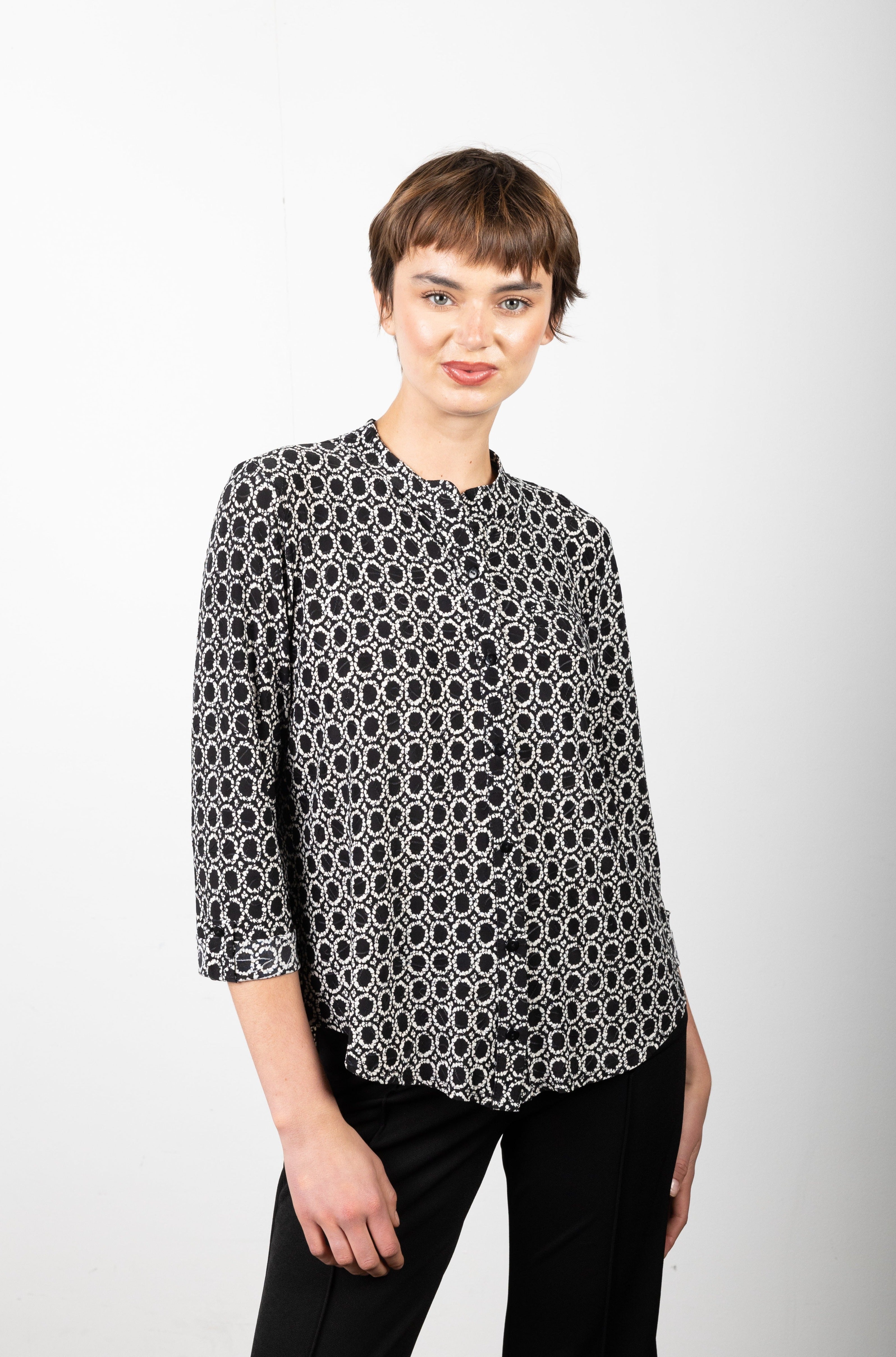 V NECK BUTTON DOWN SHIRT WITH WELT POCKET - T11186-A0589