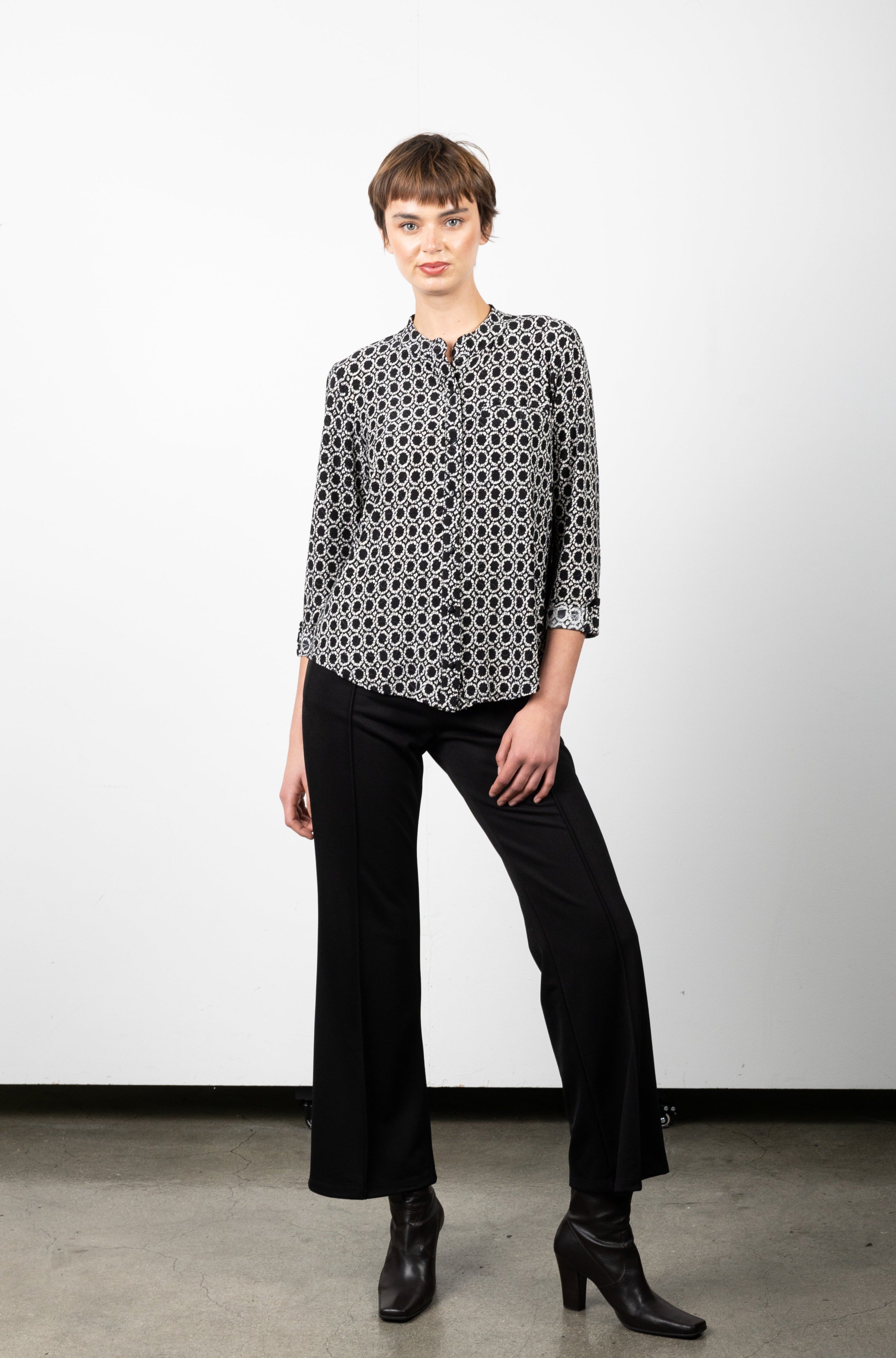 V NECK BUTTON DOWN SHIRT WITH WELT POCKET - T11186-A0589
