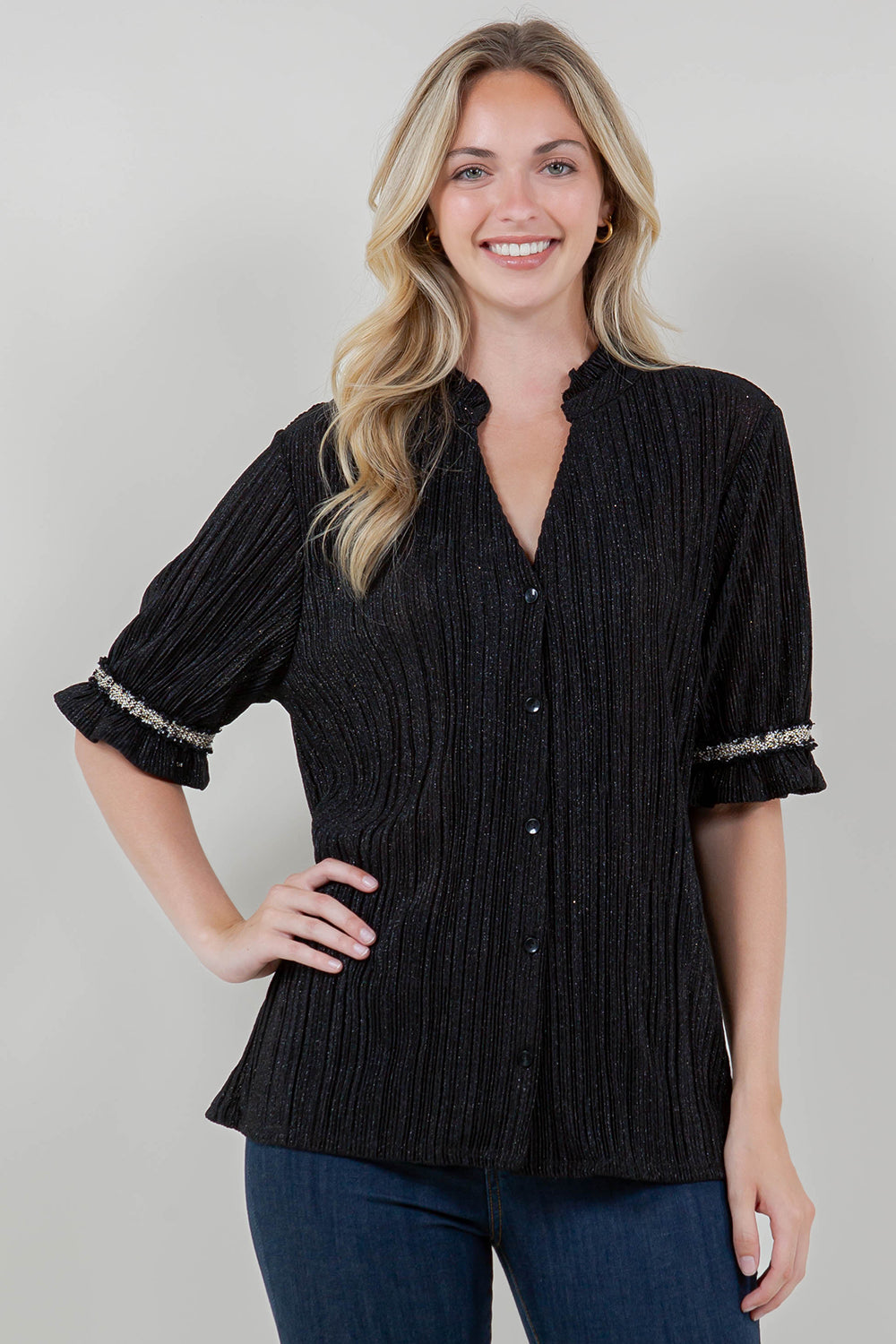 RUFFLE HEM/ELB SLV AND NK BUTTONED TOP - T11322-DSJR-6175
