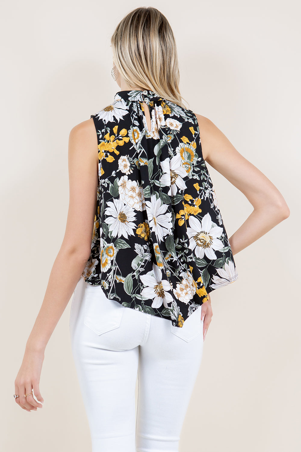 HANKIE HEM GOLD EYELET HALTER TOP - T11325-MG3534