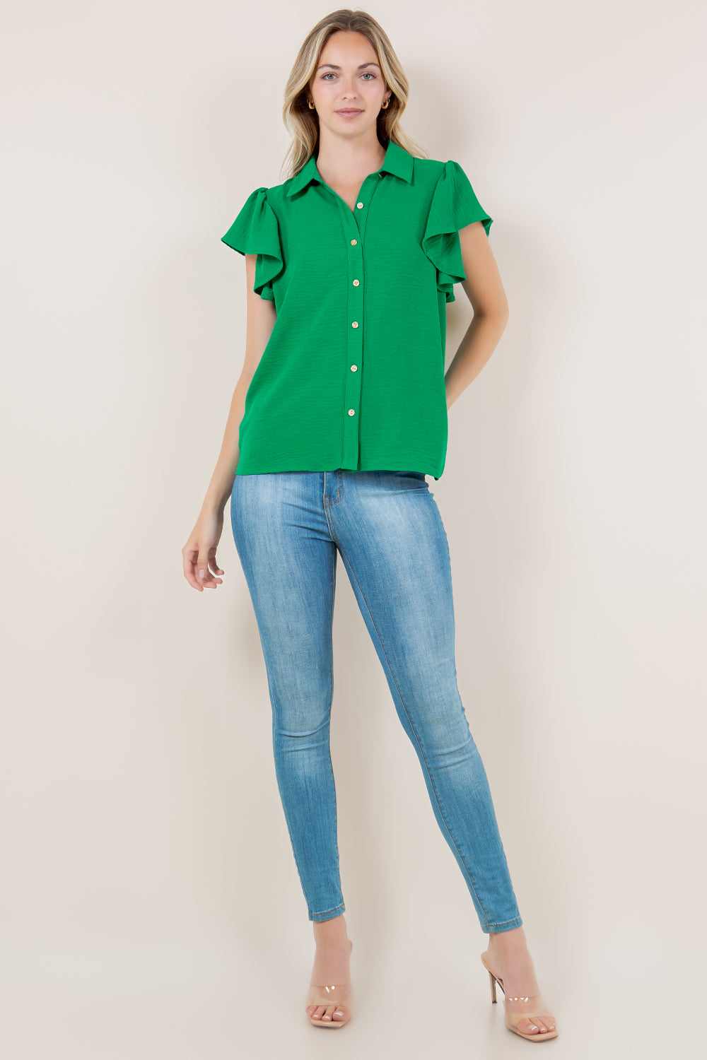 RUFFLE SS BUTTON FRONT TOP - T11327-AFLW-GREEN