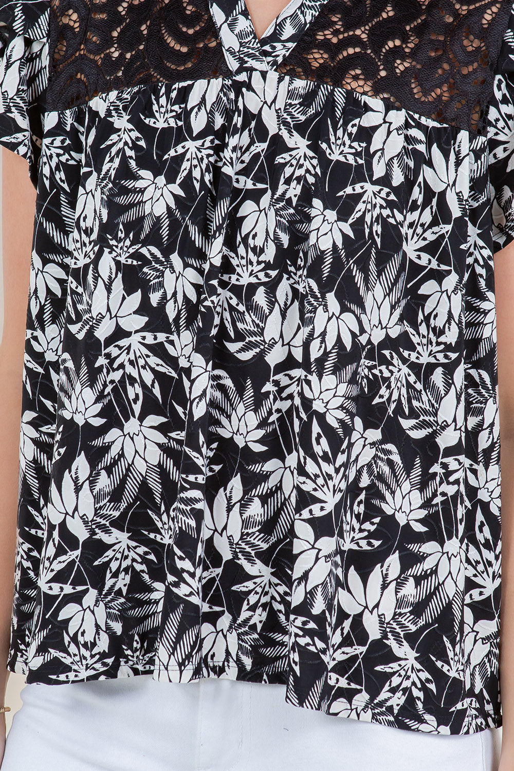 LACE YOKE TULIP SLEEVE TOP - T11366-1269-3-JQITY