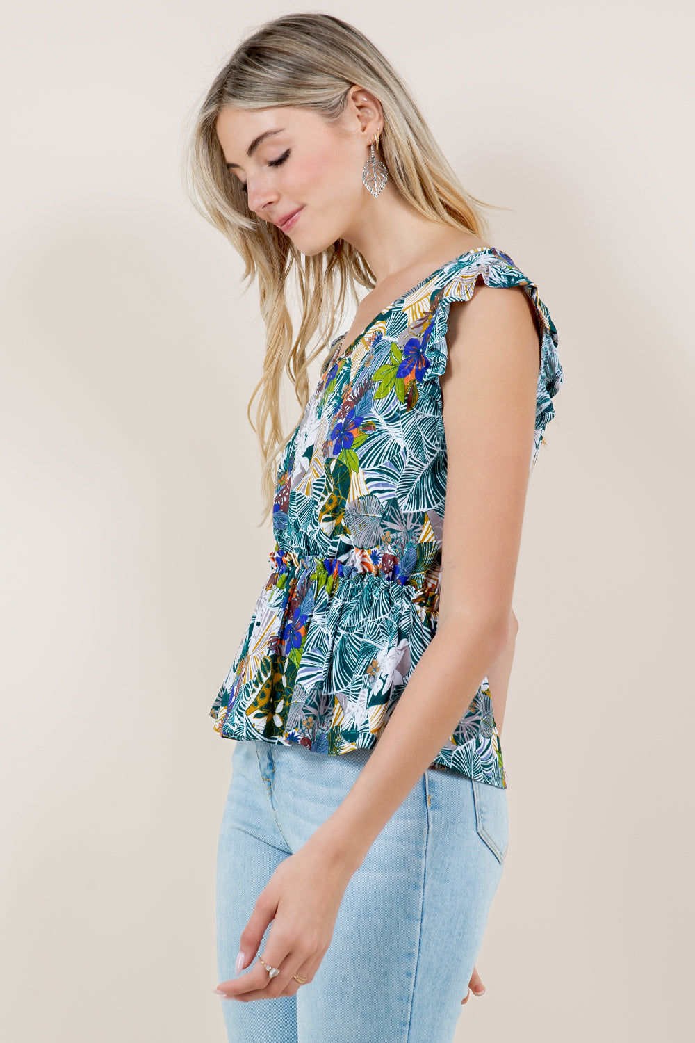 RUFFLE SLEEVE V NECK PEPLUM TOP - T11489-5241