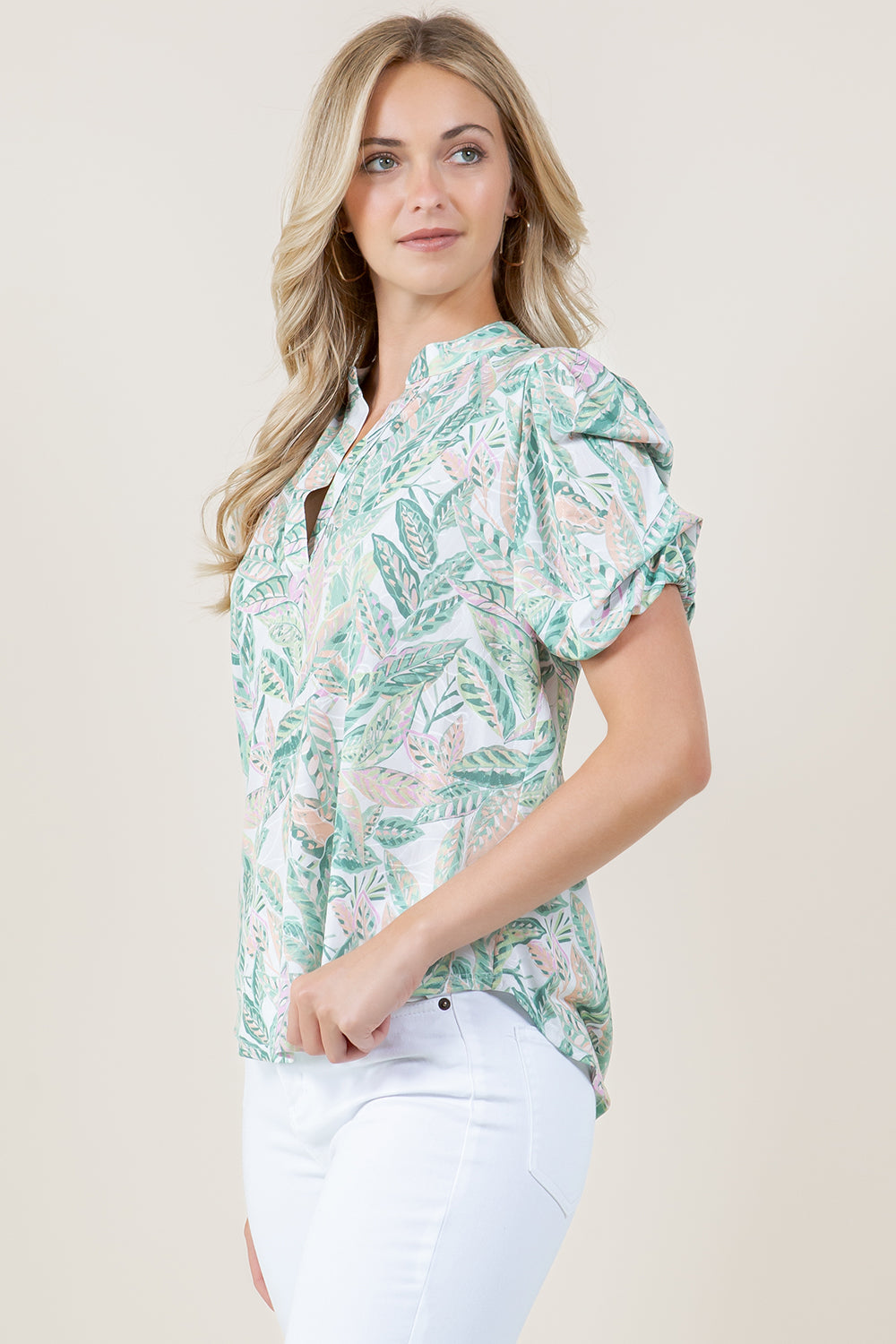 S/SLV TUCKED IN HALF PLACKET POPOVER - T11491-MS5822