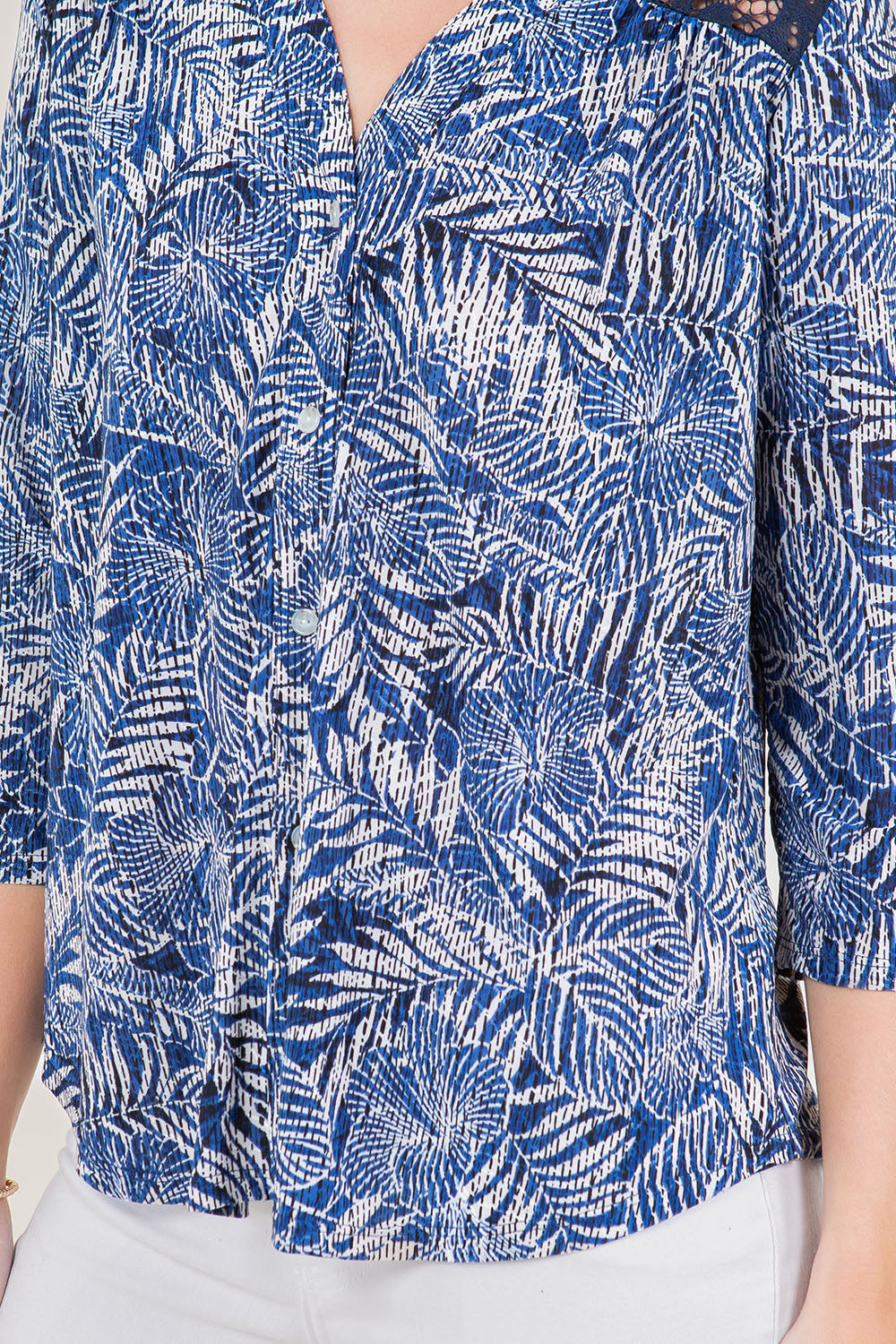 3/4 SLEEVE BUTTON UP LACE YOKE SHIRT - T11511-88429-1-JQITY