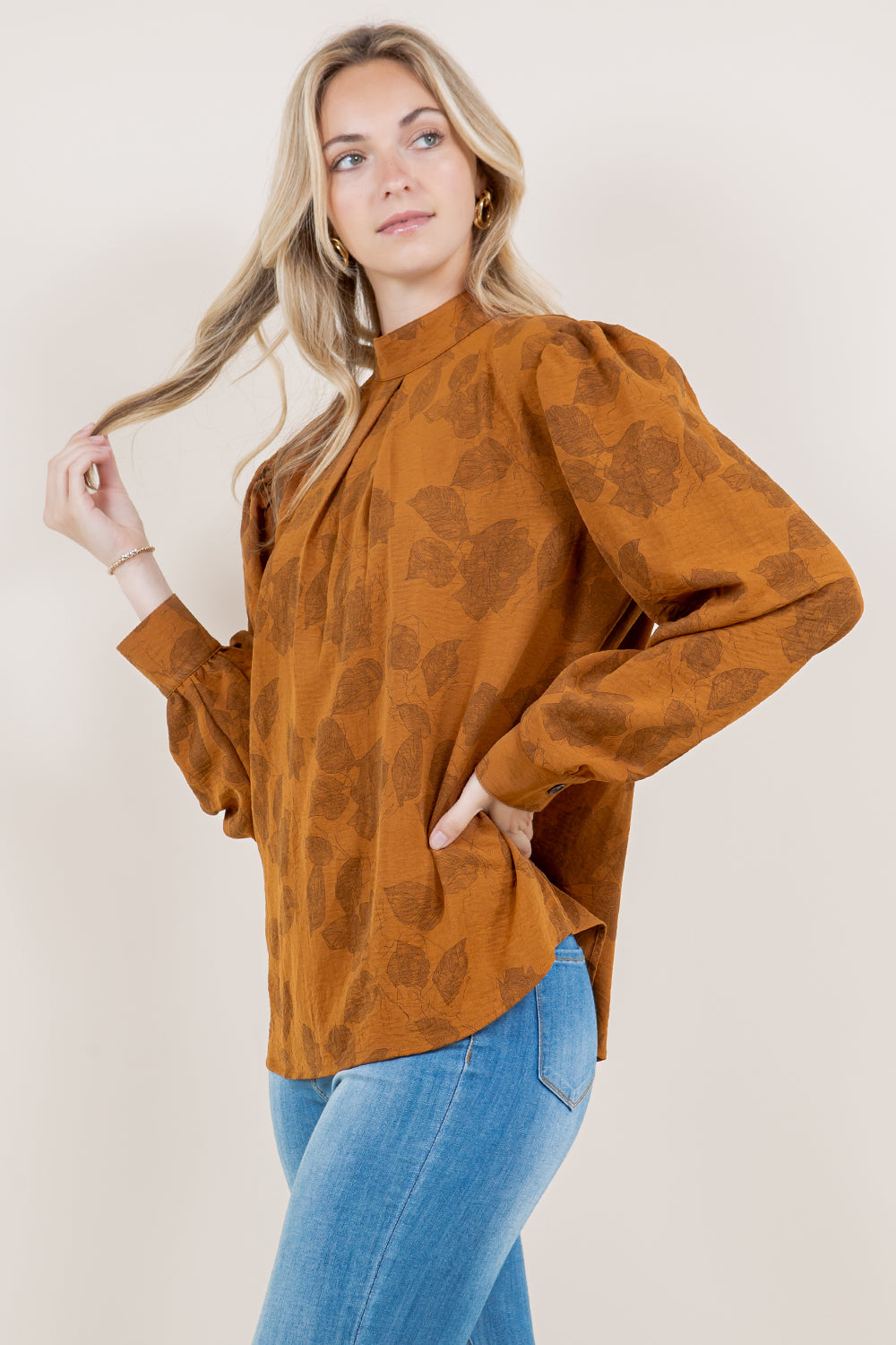 LS PLEATED MOCK NECK TOP - T11522-JJE-1537-PAFLW KPRW-JJE-1537