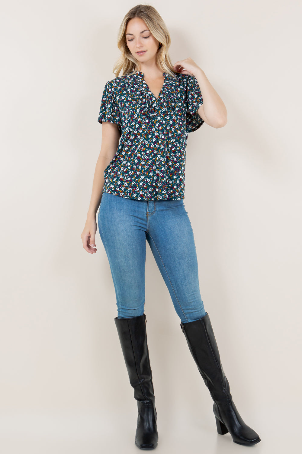 SHT FLUTTER SLV RUFFLE NK MANDARIN COLLAR TOP - T11550-A4472