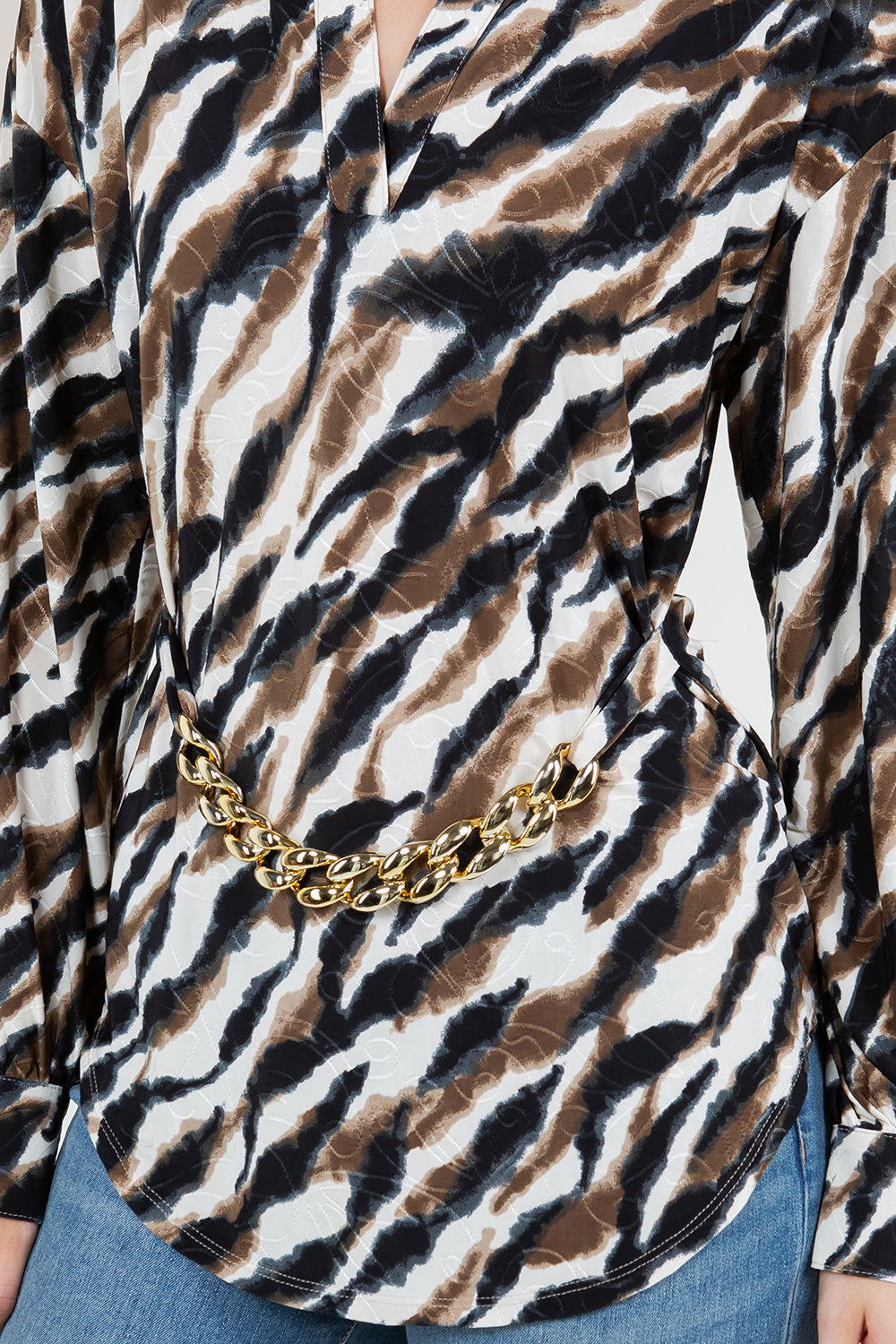 LS V NECK TOP WITH CHAIN BELT DETAIL - T11565-73056-1