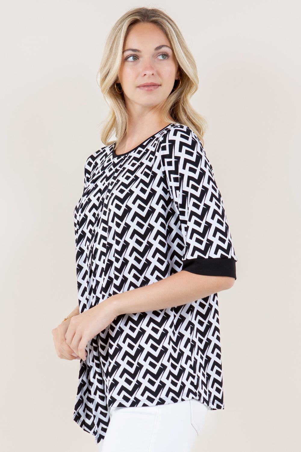 ELB SLV PLEATED ASSYMETRICAL HEM TOP - T11605