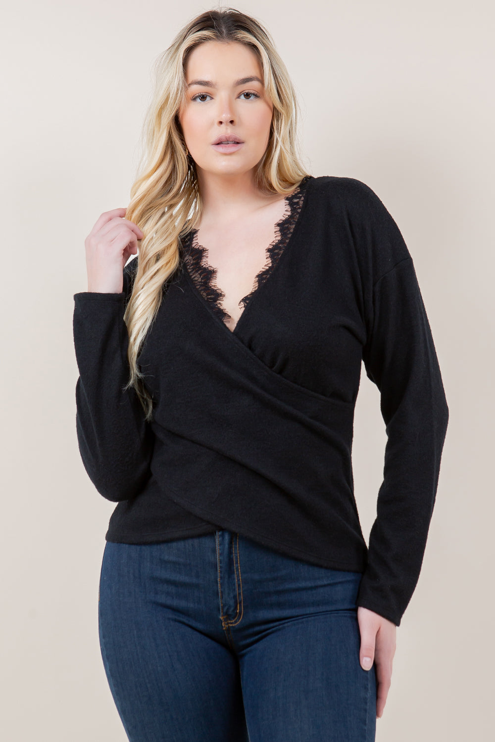 LS CRISS CROSS WRAP SCALLOP LACE V NECK PULLOVER - T11619-CSH-HACCI-BLK
