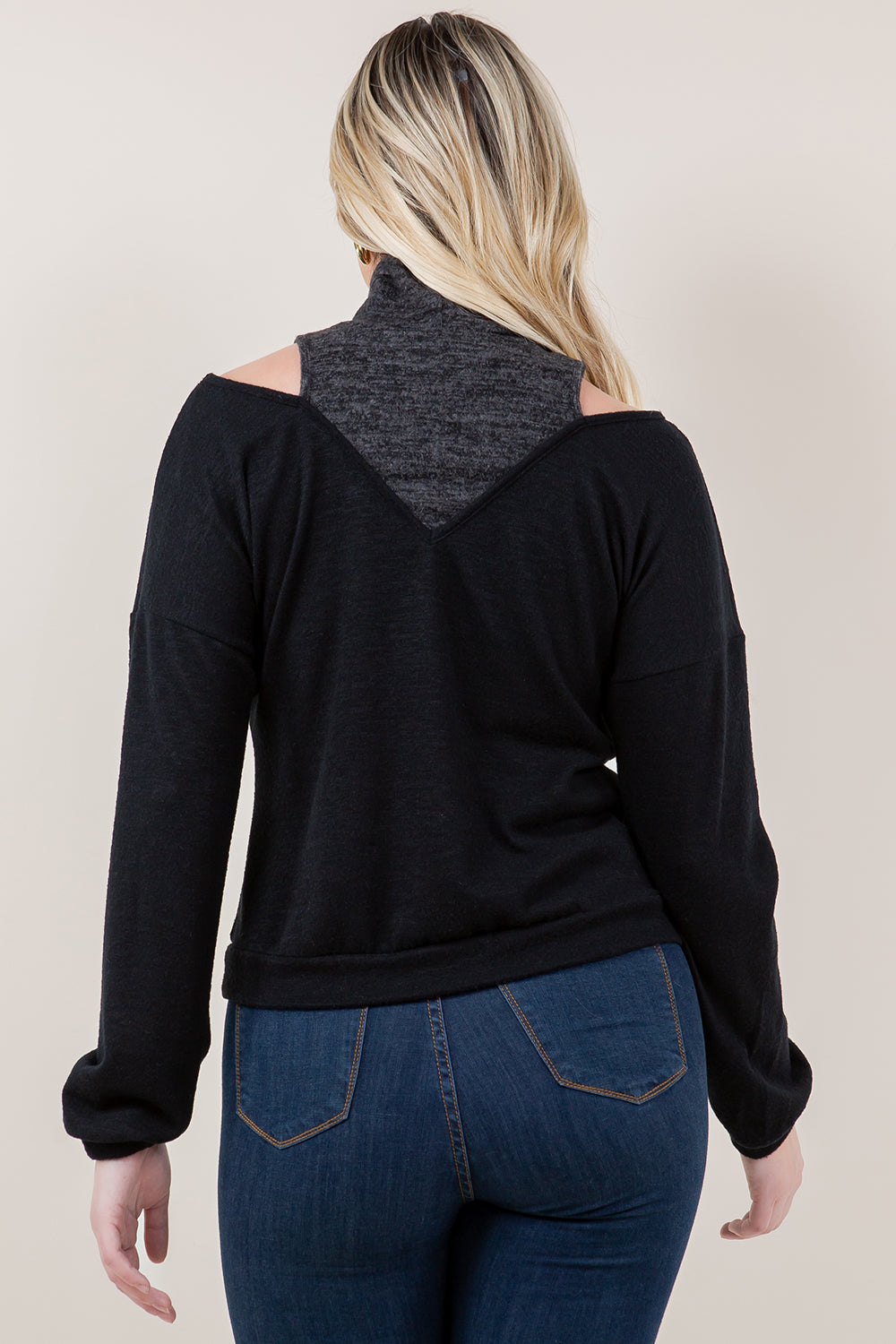 LS CUT OUT MOCK NK PULL OVER - T11659-CSH HACCI-BLK