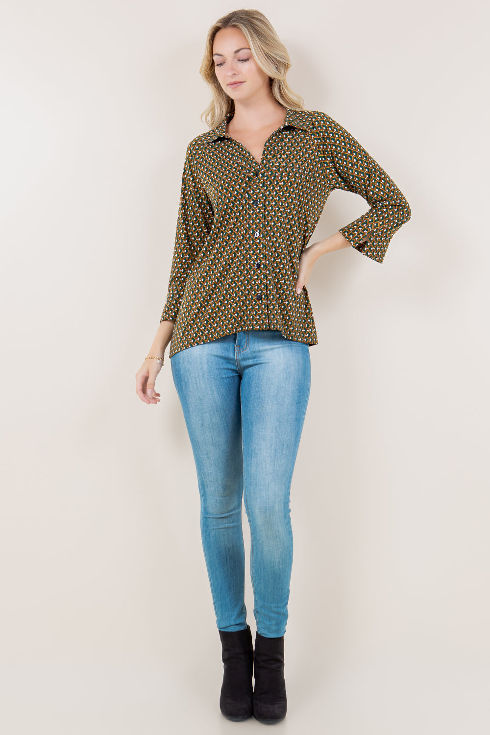3/4 RAGLAN SLV COLLAR BUTTON FRT HI LO TOP - T11700-A4617