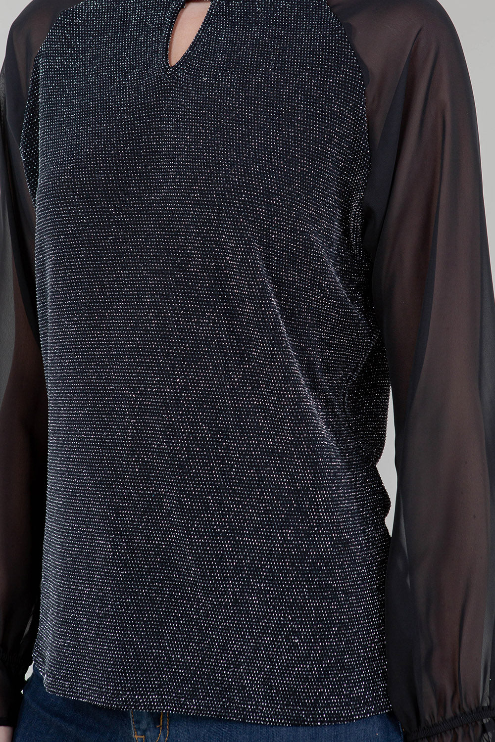 LS RAGLAN ILLUSION NOTCH MOCK NECK TOP - T11798-1109-BLK SIL