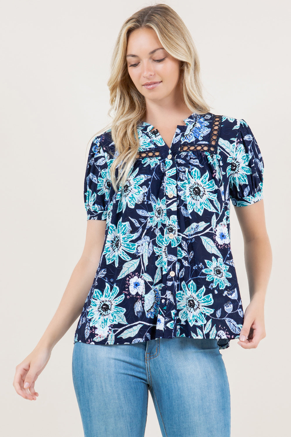 SHORT PUFFED SLEEVE CROCHET INSET YOKE SHIRT