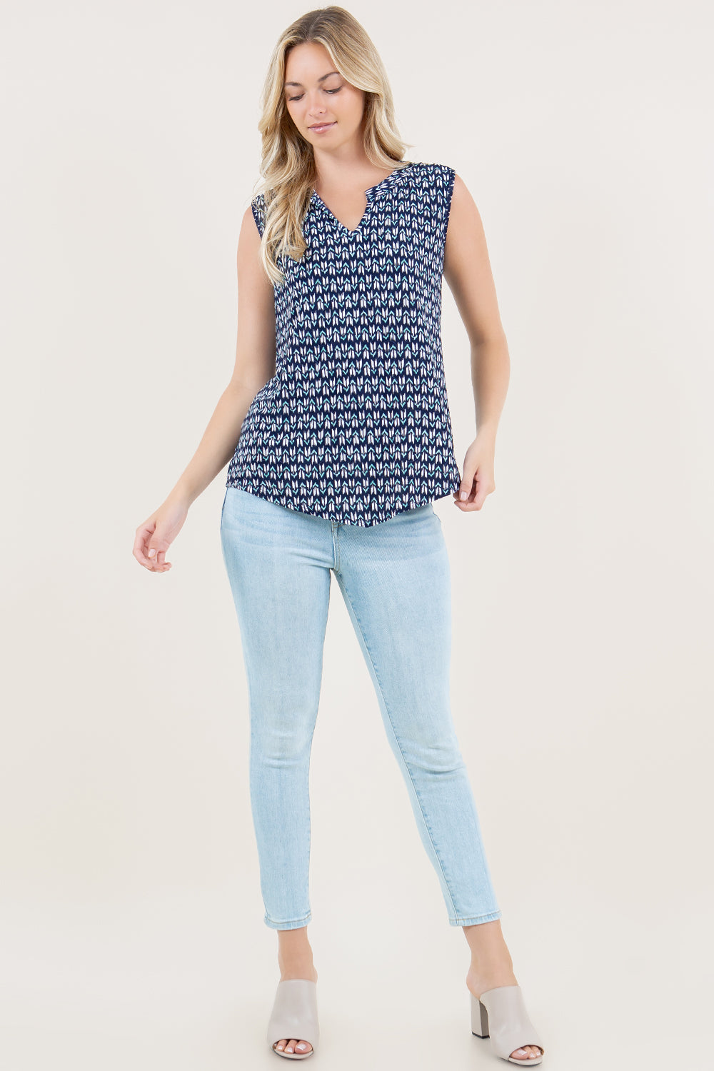 S/LESS NOTCH NECK POPOVER