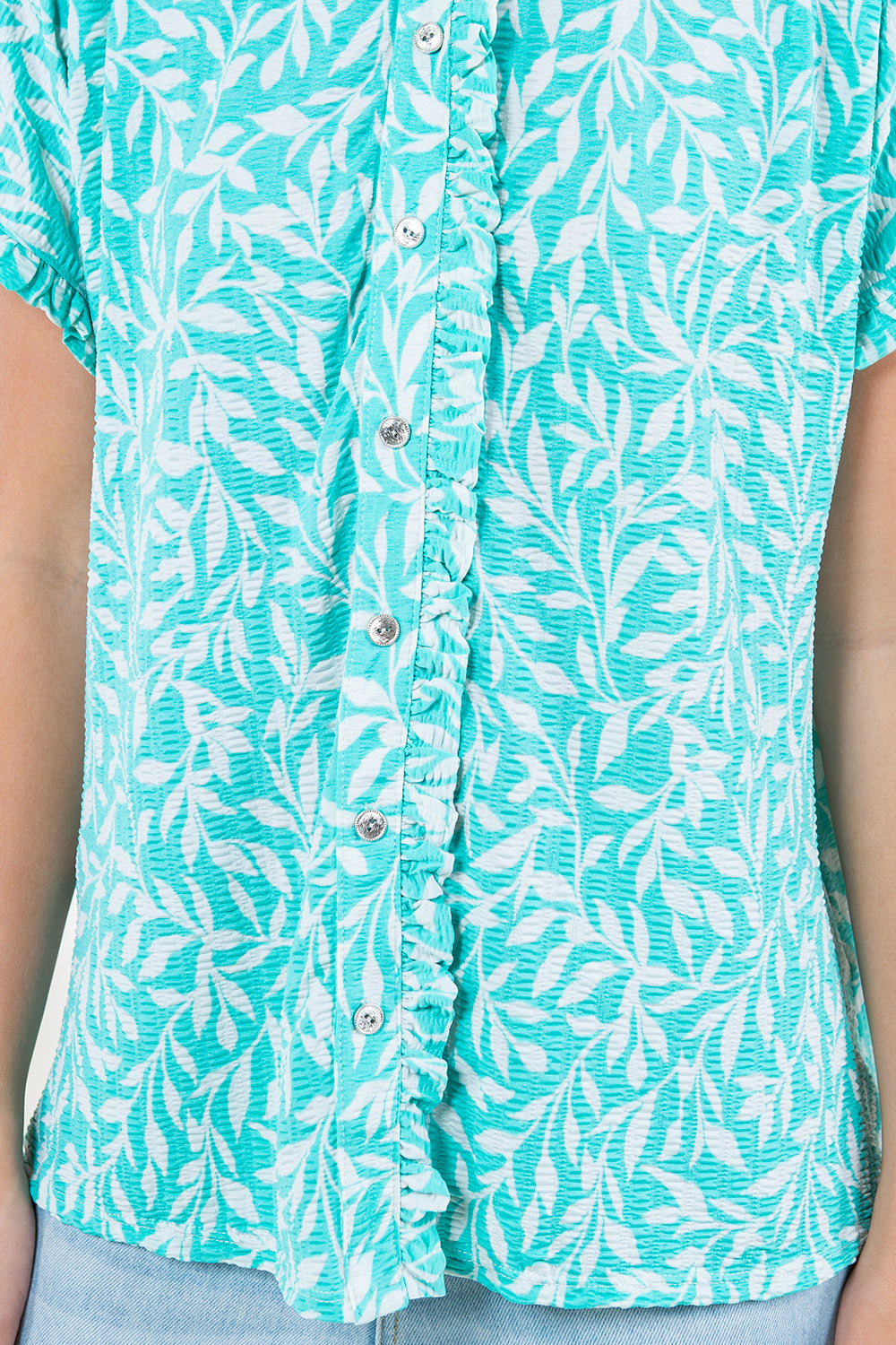 SHORT SLEEVE MINI RUFFLED EDGE SHIRT