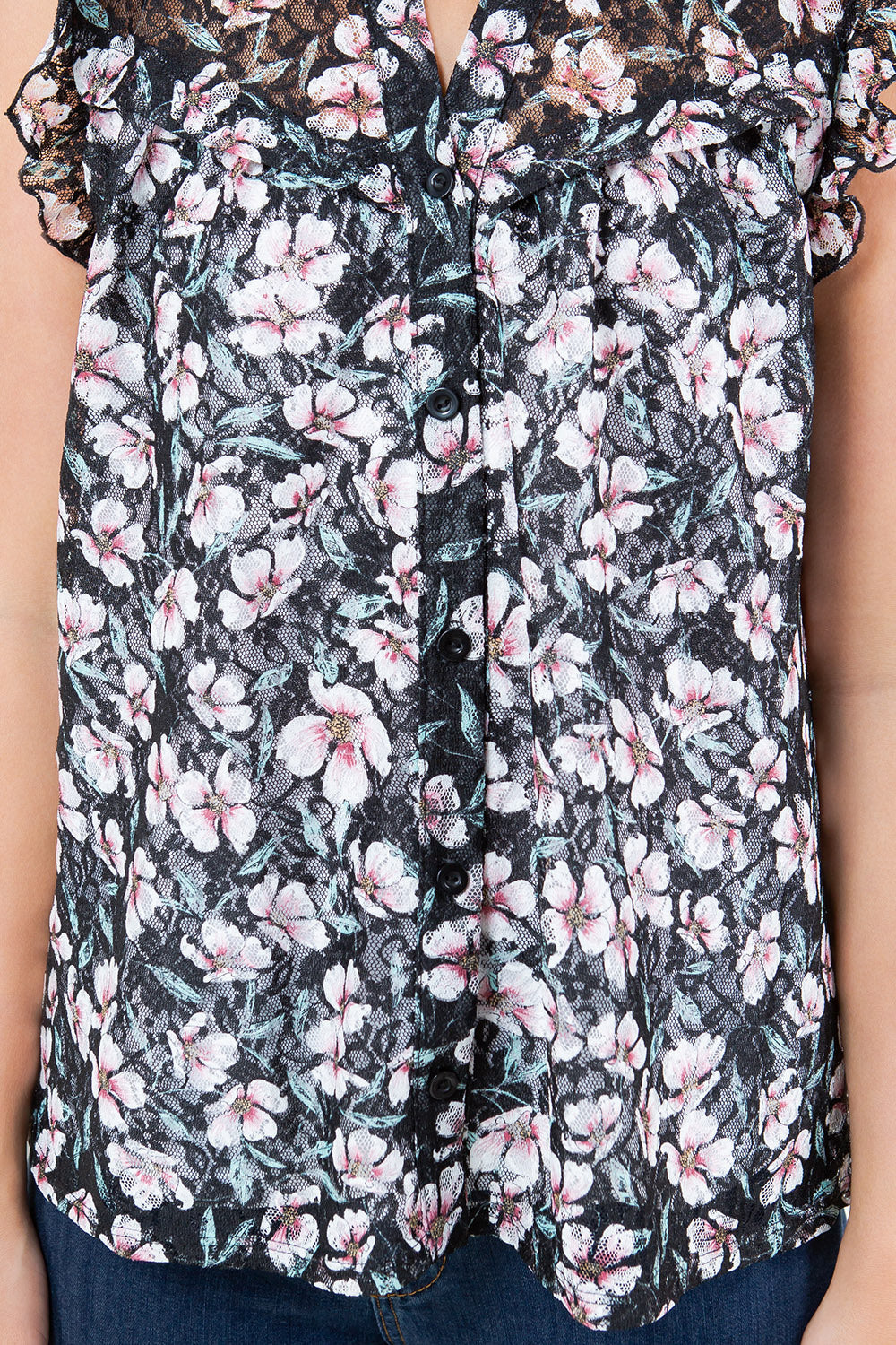 SLEEVEESS RUFFLED EDGE LACE SHIRT / T12541-A1131-1