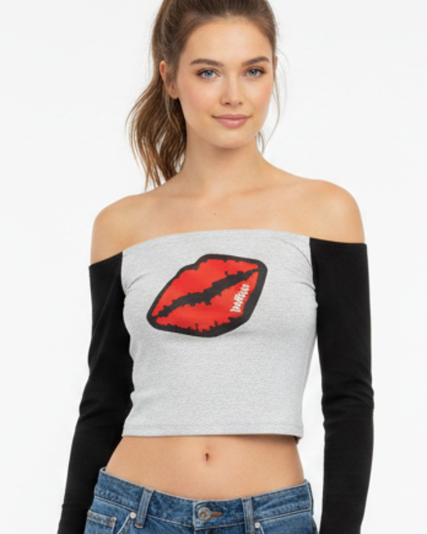 Off the Shoulder Long Sleeve Baseball Tee