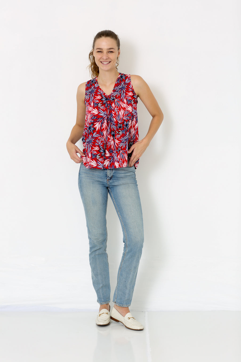 SLEEVELESS HIGH LOW TOP WITH LACE UP BACK TRIM - T8080-PE-SL-701764