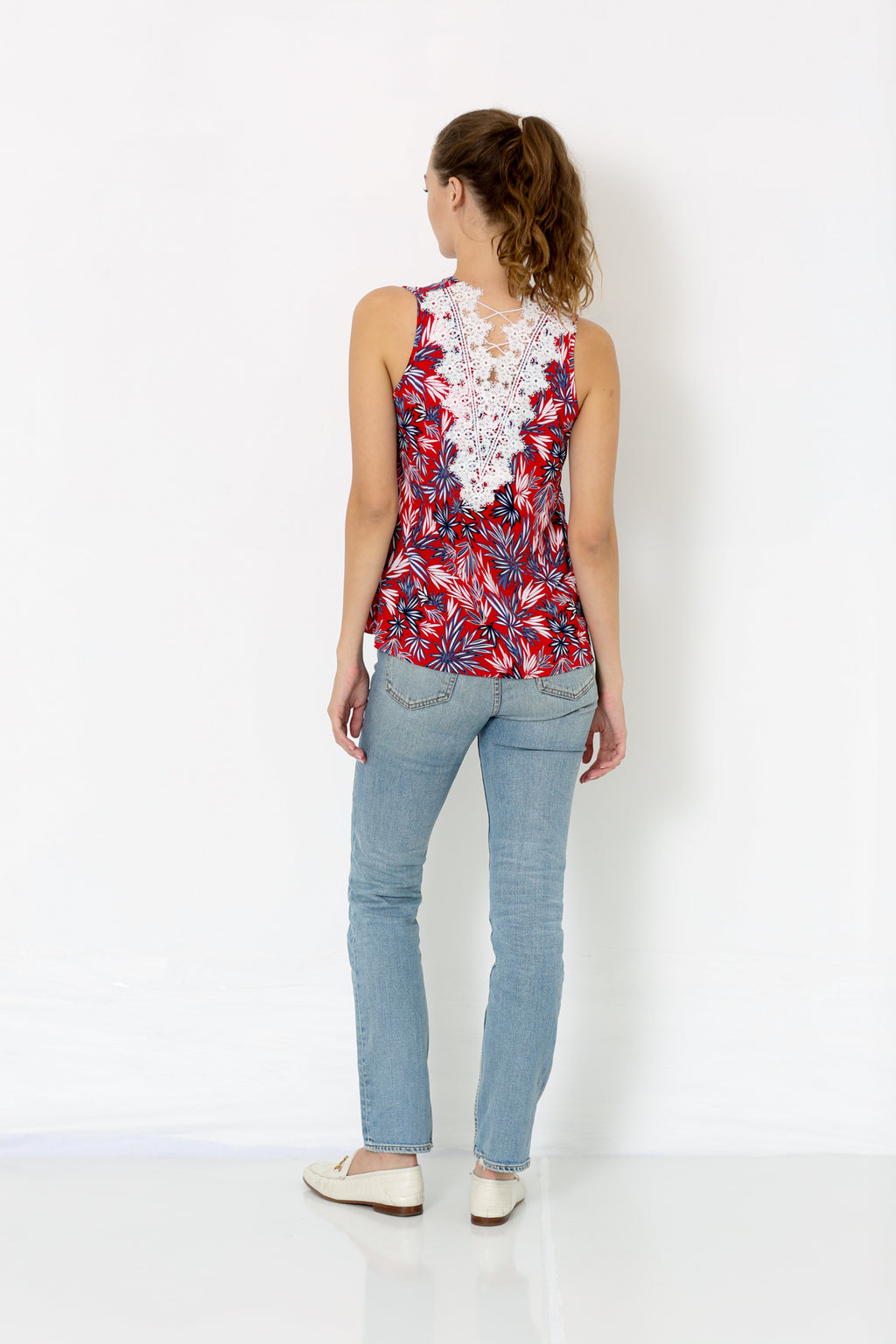 SLEEVELESS HIGH LOW TOP WITH LACE UP BACK TRIM - T8080-PE-SL-701764