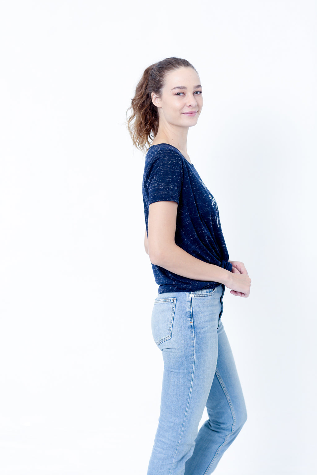 SS ROUND NECK TWIST FRONT - T8382