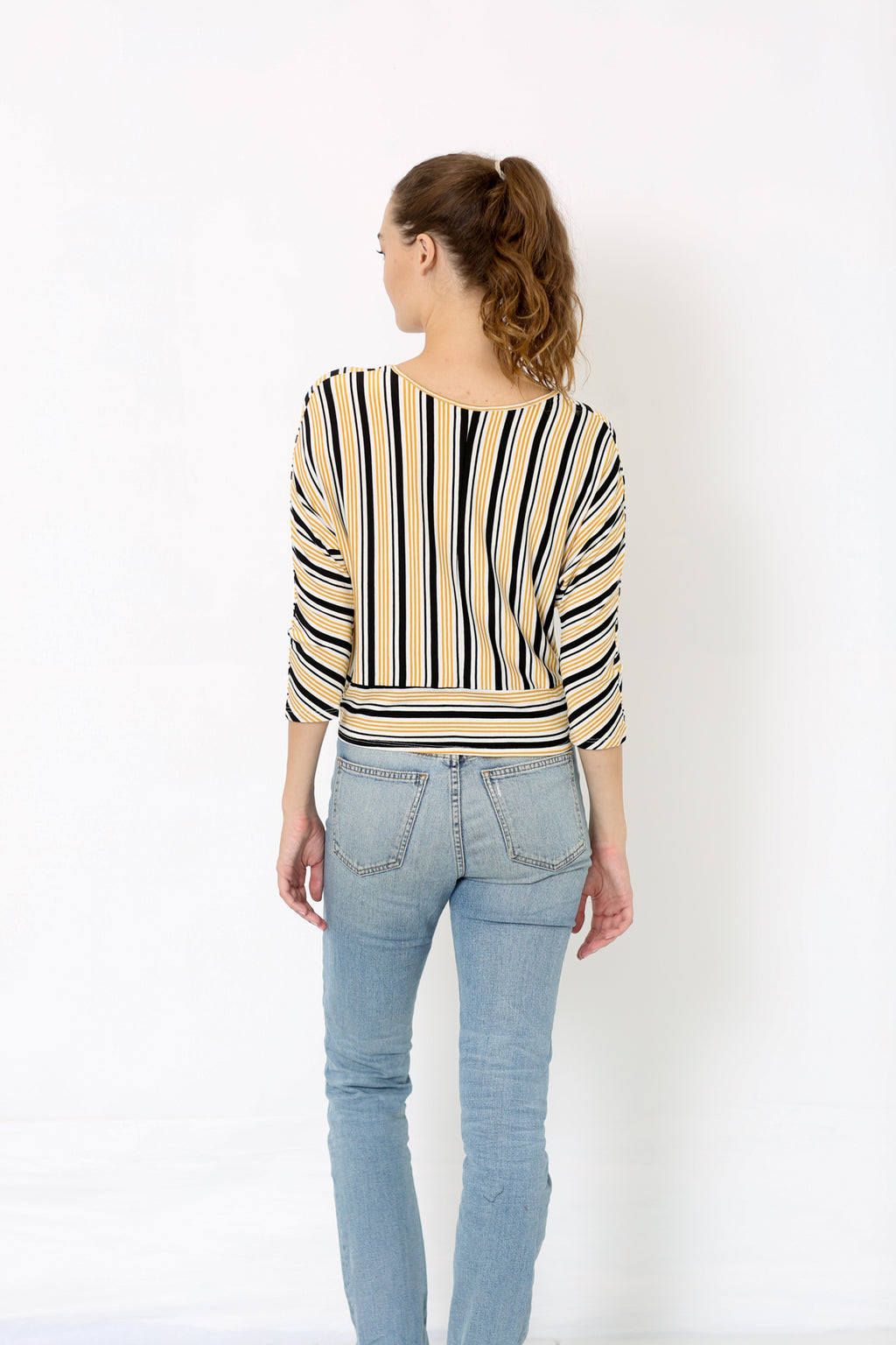 SCOOP NECK SHORT DOLMAN SLEEVE TWIST FRONT TOP - T8382-DLMN-0128