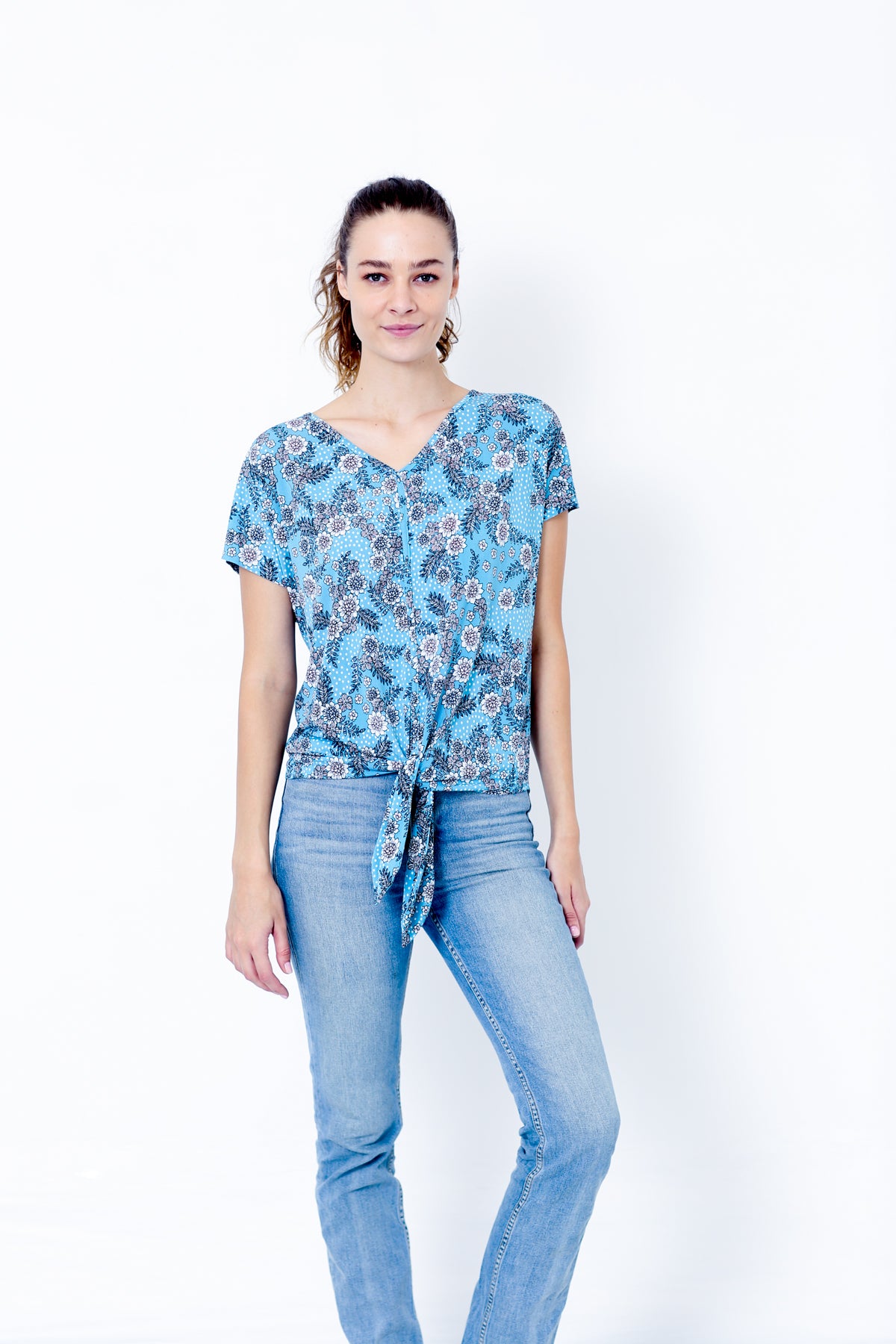 SS V NECK BUTTON FRONT TIE TOP - T9833-DSPR78925